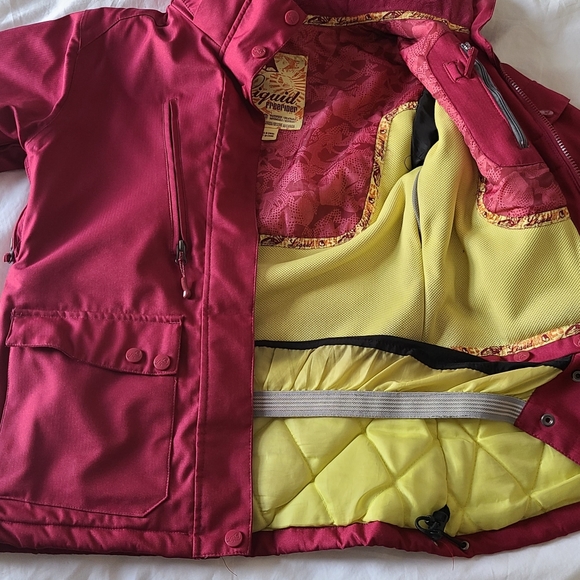 LIQUID freerider Snowboard Jacket - Picture 6 of 10
